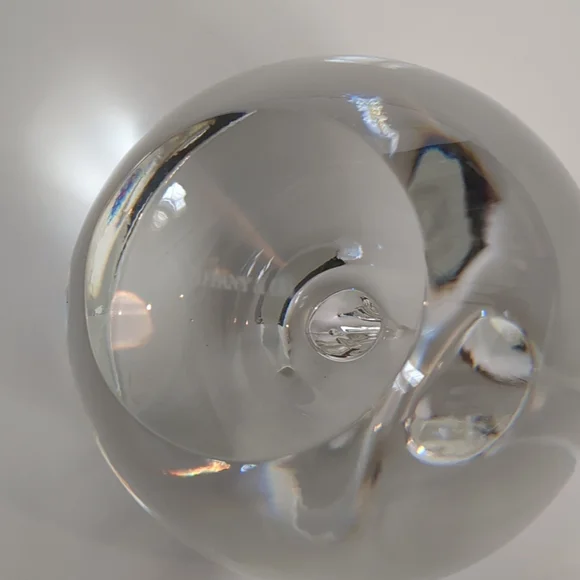 Tiffany & Co Apple Paperweight - Picture 5 of 11